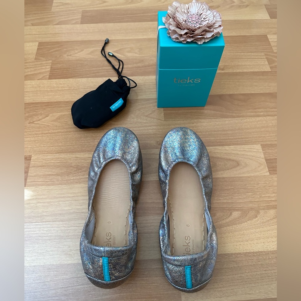 Tieks by Garbielle Lovestruck Size 8